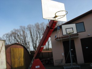 Sport Club ochranný KRYT na streetbalovou konstrukci pojízdnou, vysazení 2,25 m
