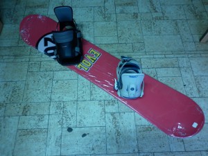 Sporten snowboard EVOL RACING 126 cm (možnost i s vázáním), doprodej