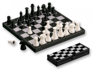 Garko hra šachy BISHOP, plast